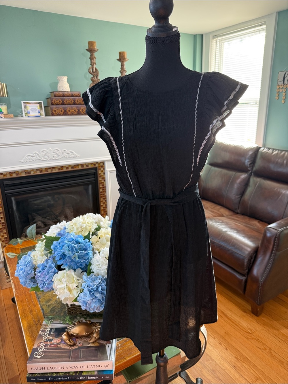 Banana Republic Black Short-Sleeve Tie-Waist Mini Dress